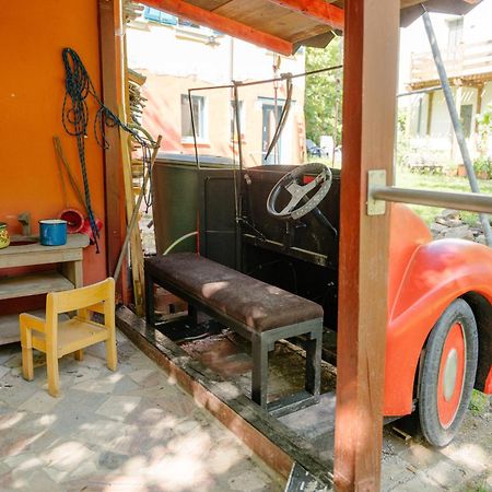The Upholstery Tinyhouse Deluxe Eco Chalet Kreativ Citynah Chemnitz Esterno foto