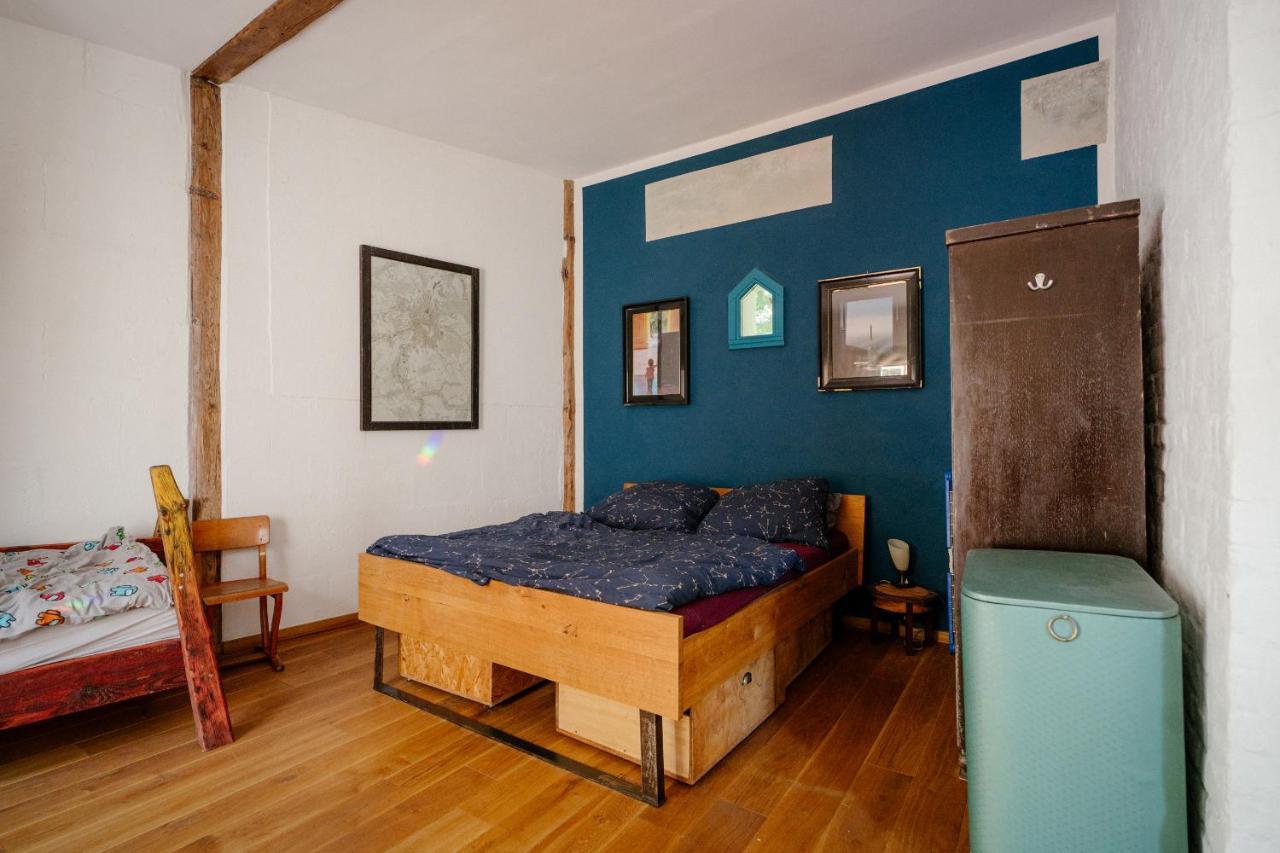 The Upholstery Tinyhouse Deluxe Eco Chalet Kreativ Citynah Chemnitz Esterno foto