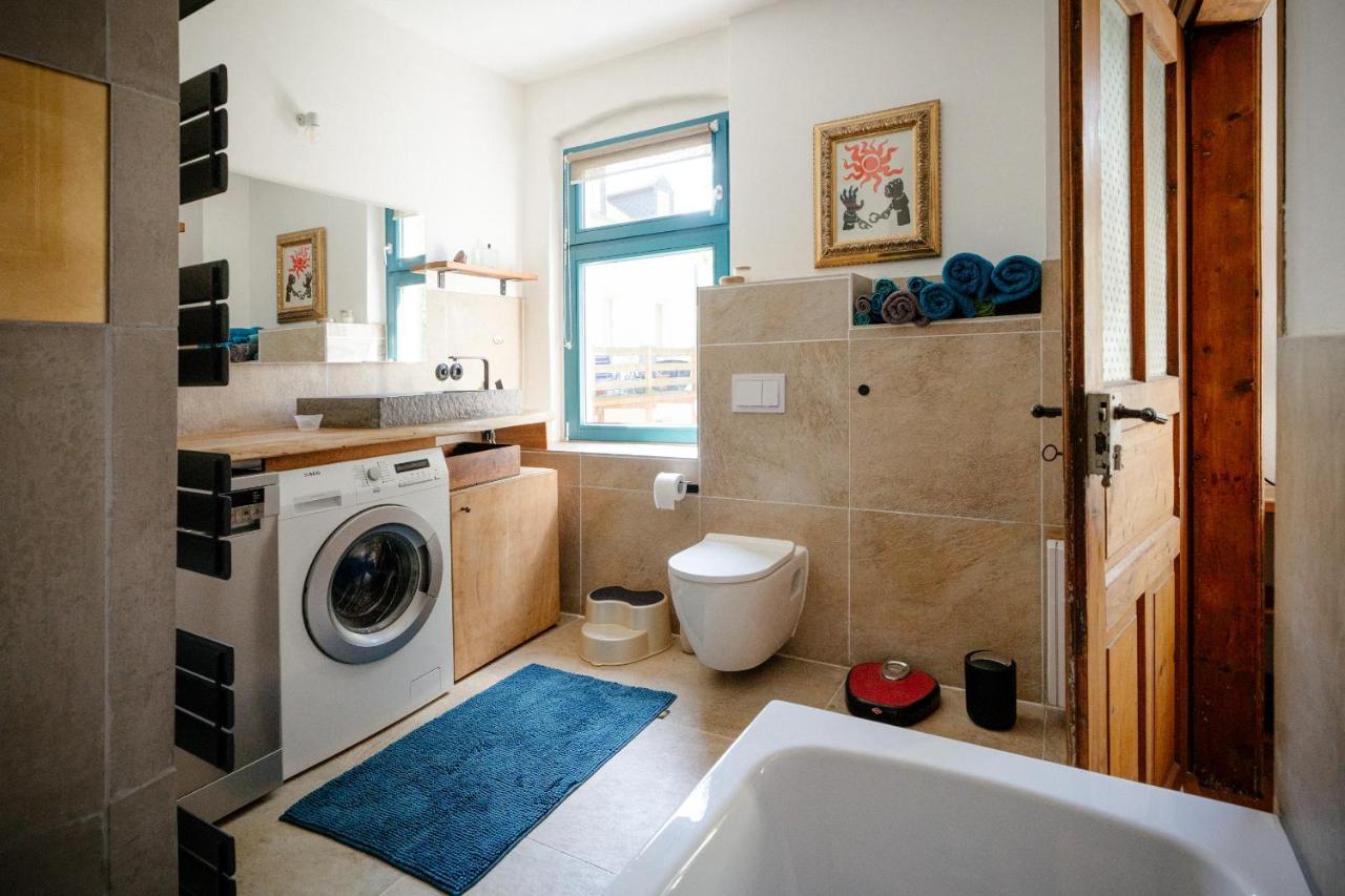 The Upholstery Tinyhouse Deluxe Eco Chalet Kreativ Citynah Chemnitz Esterno foto