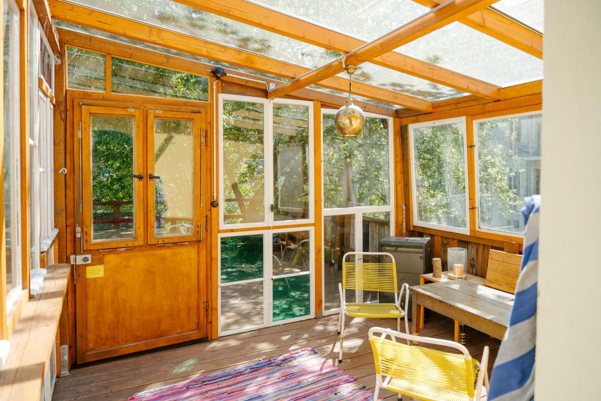 The Upholstery Tinyhouse Deluxe Eco Chalet Kreativ Citynah Chemnitz Esterno foto